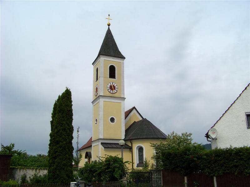 Pfarrkirche St. Andreas Demling.